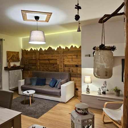 Appartamento "Roby" In Centro Cavalese Exteriör bild