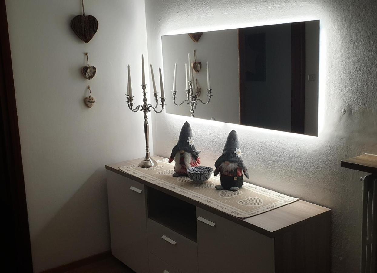 Appartamento "Roby" In Centro Cavalese Exteriör bild